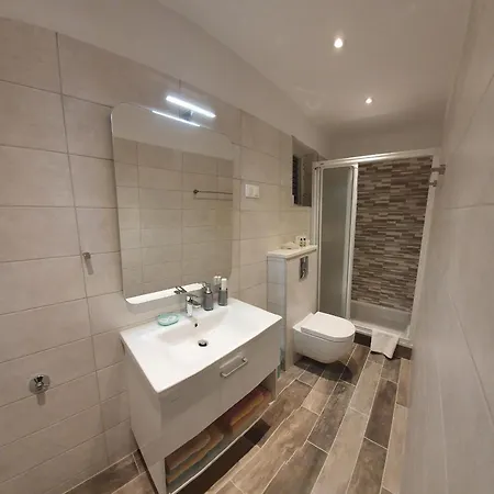 Hela Apartament