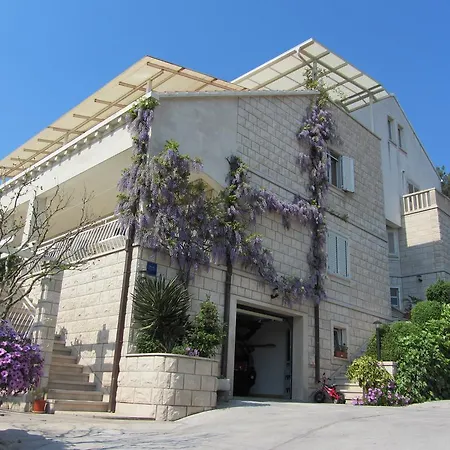 Hela Apartament