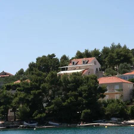 Hela Apartament *